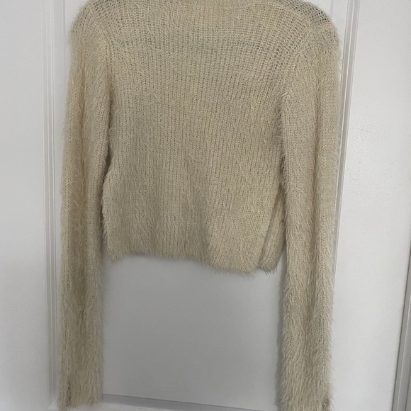 Cotton candy fuzzy cropped sweater - size s/m - Picture 2 of 3